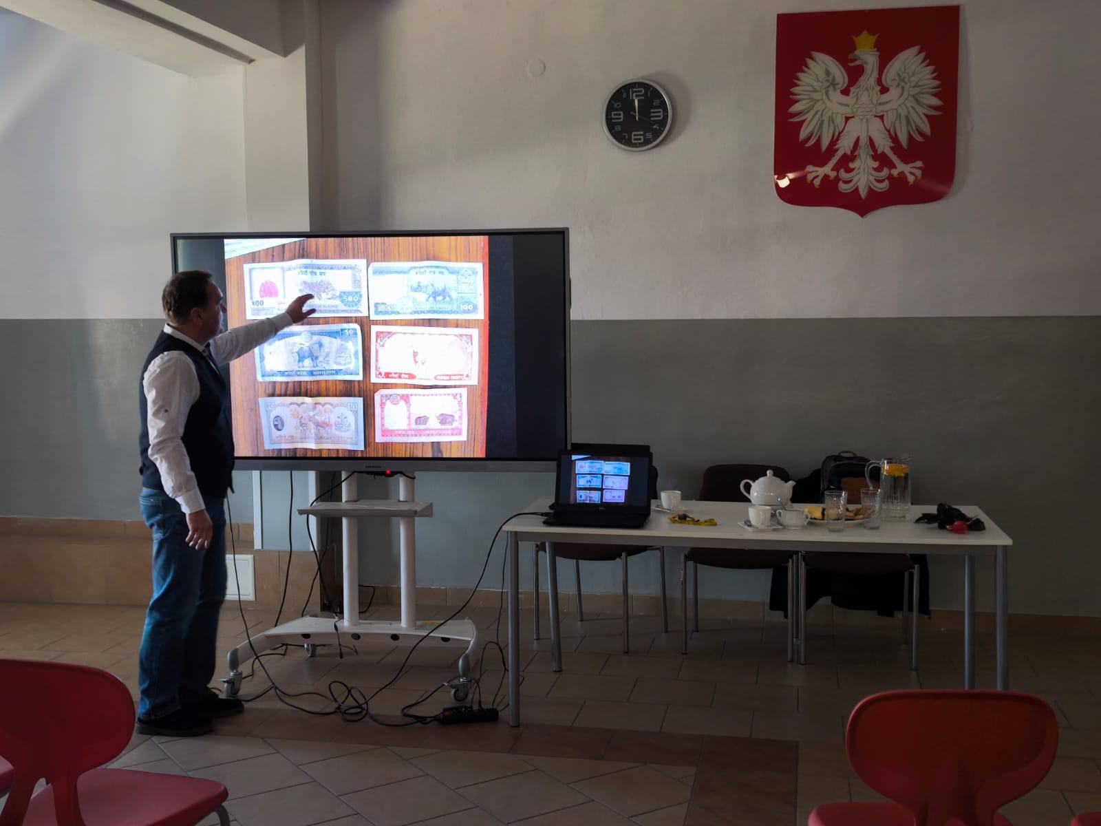 Miniaturka — Nepal