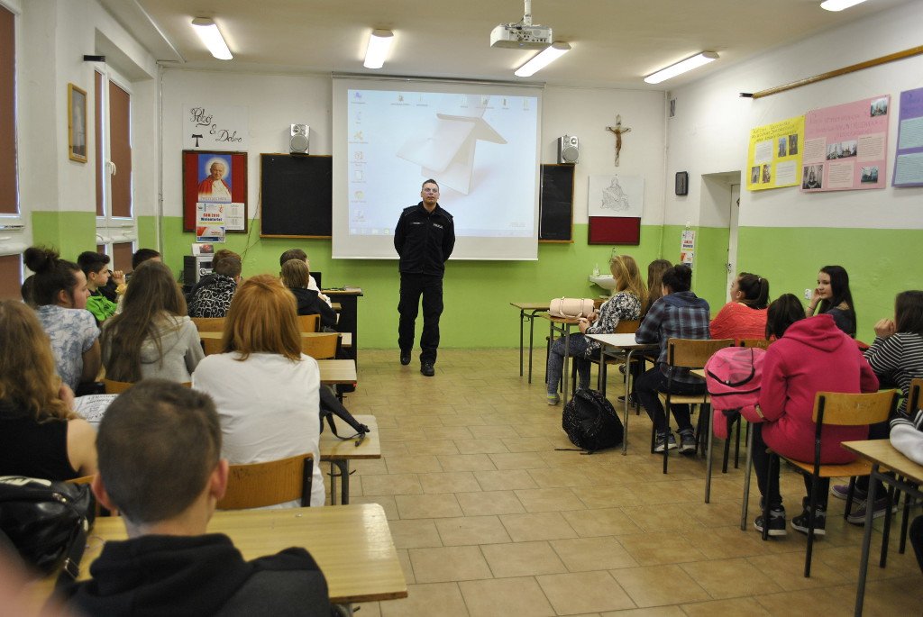 Miniaturka — 2014/2015 - Stop przemocy