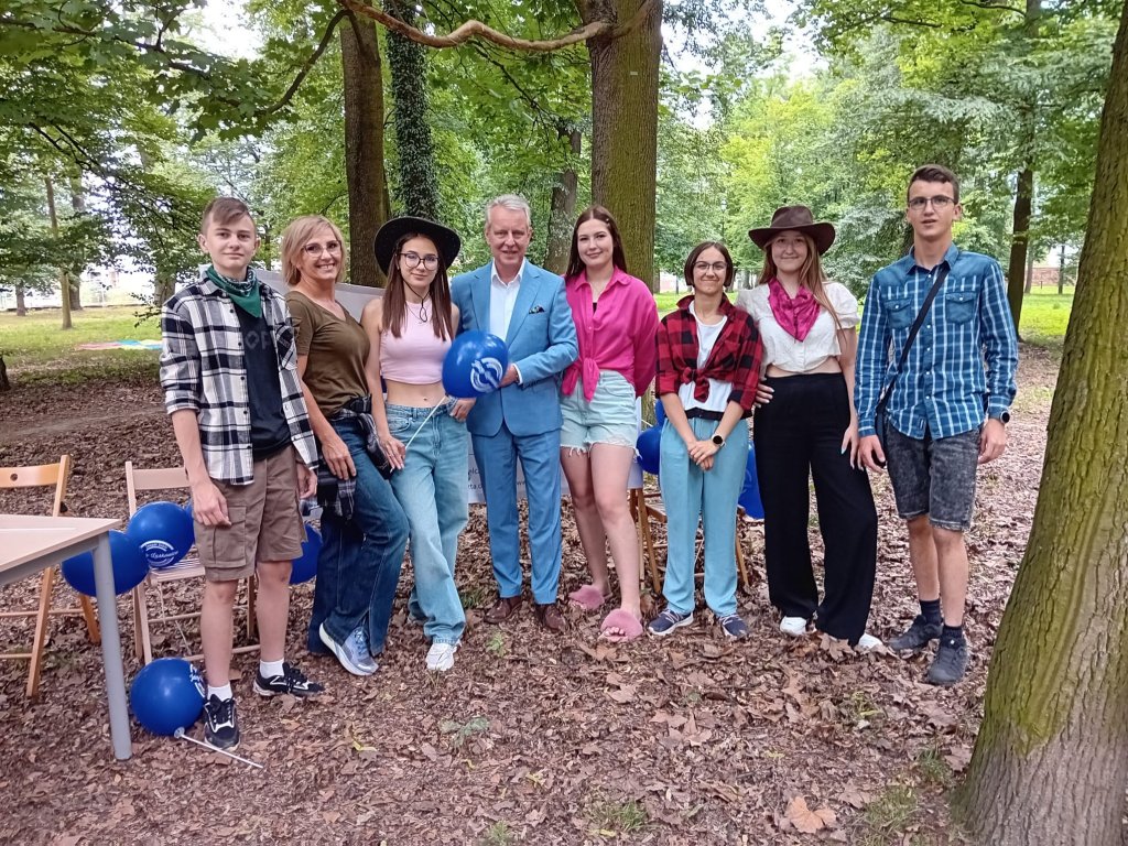 Miniaturka — 2023/2024 - Biały Piknik