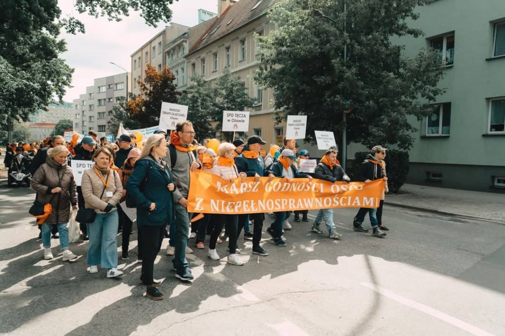 Miniaturka — 2024/2025 - IV Marsz Godności Osób z Niepełnosprawnościami