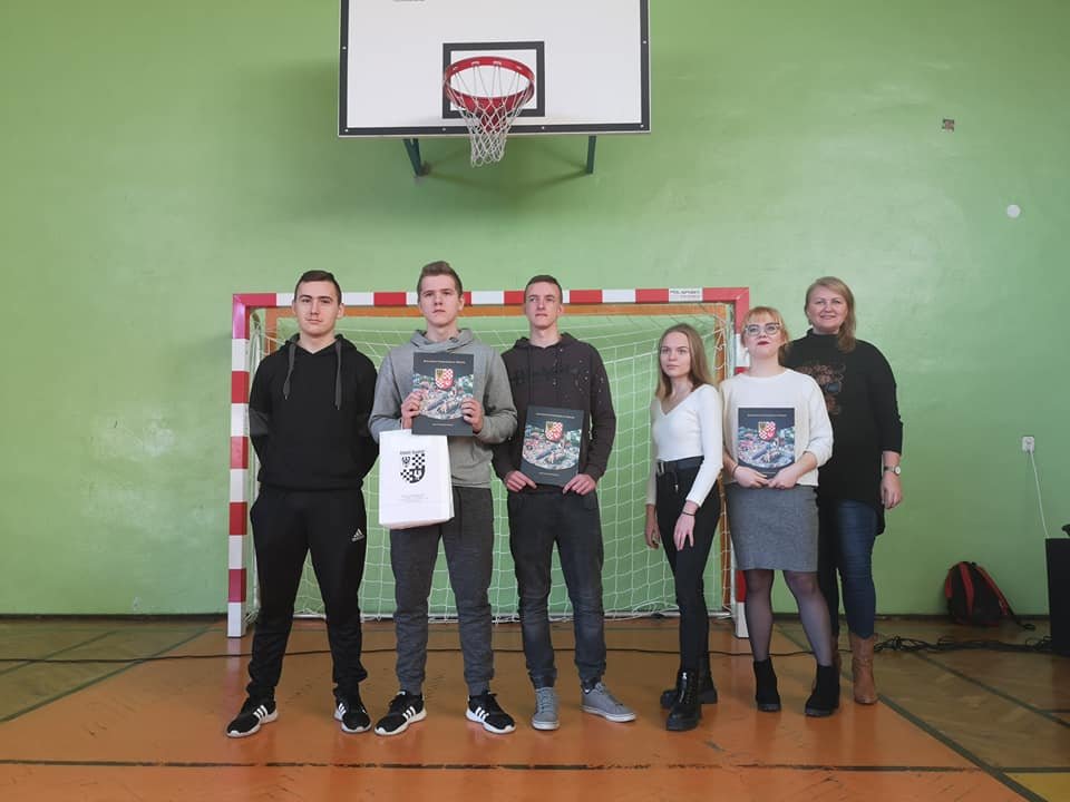 Miniaturka — 2019/2020 - Pokazujemy dobre przykłady...