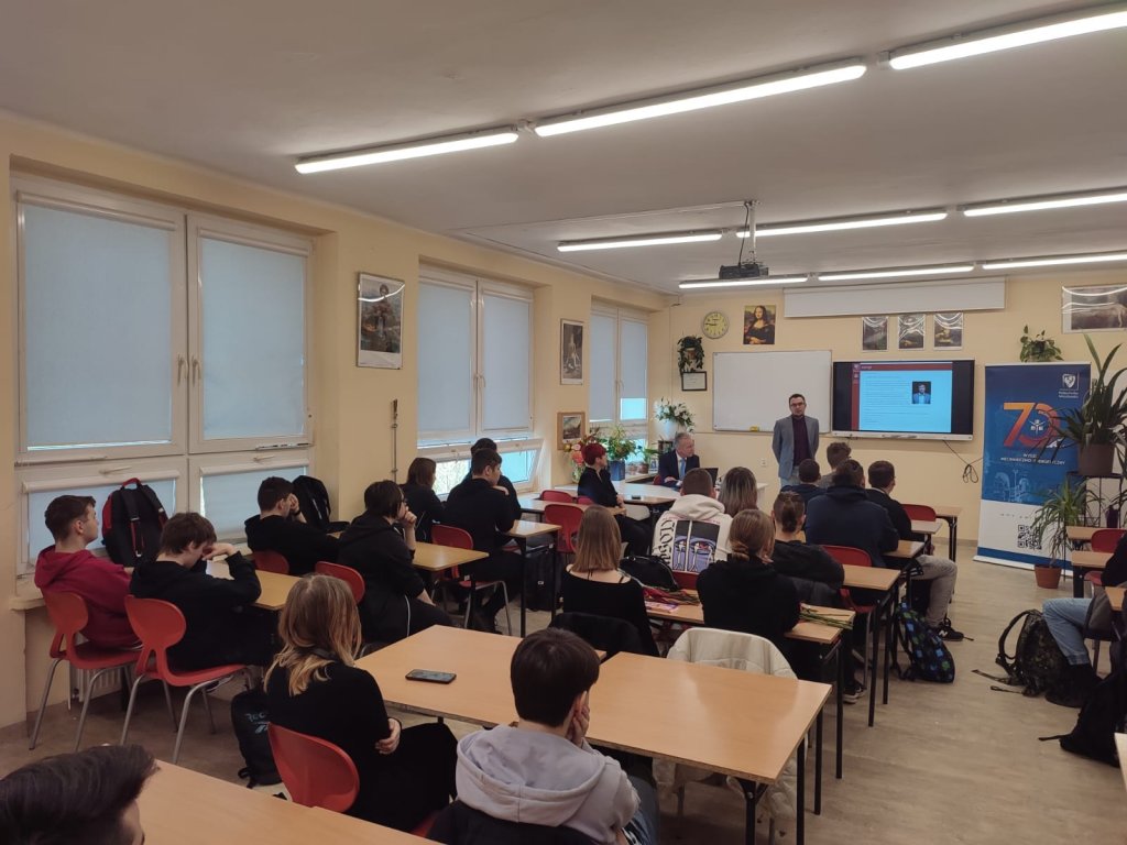 Miniaturka — 2023/2024 - Wykład dr inż. Piotra Piechoty z Politechniki Wrocławskiej