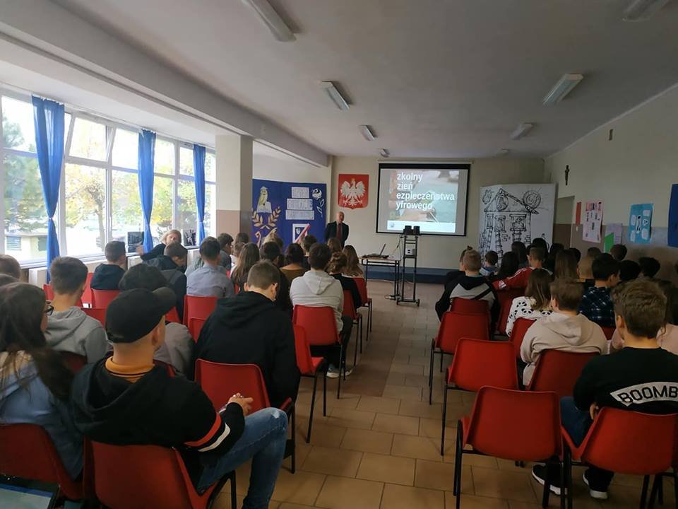 Miniaturka — 2018/2019 - Szkolny Dzień Bezpieczeństwa Cyfrowego